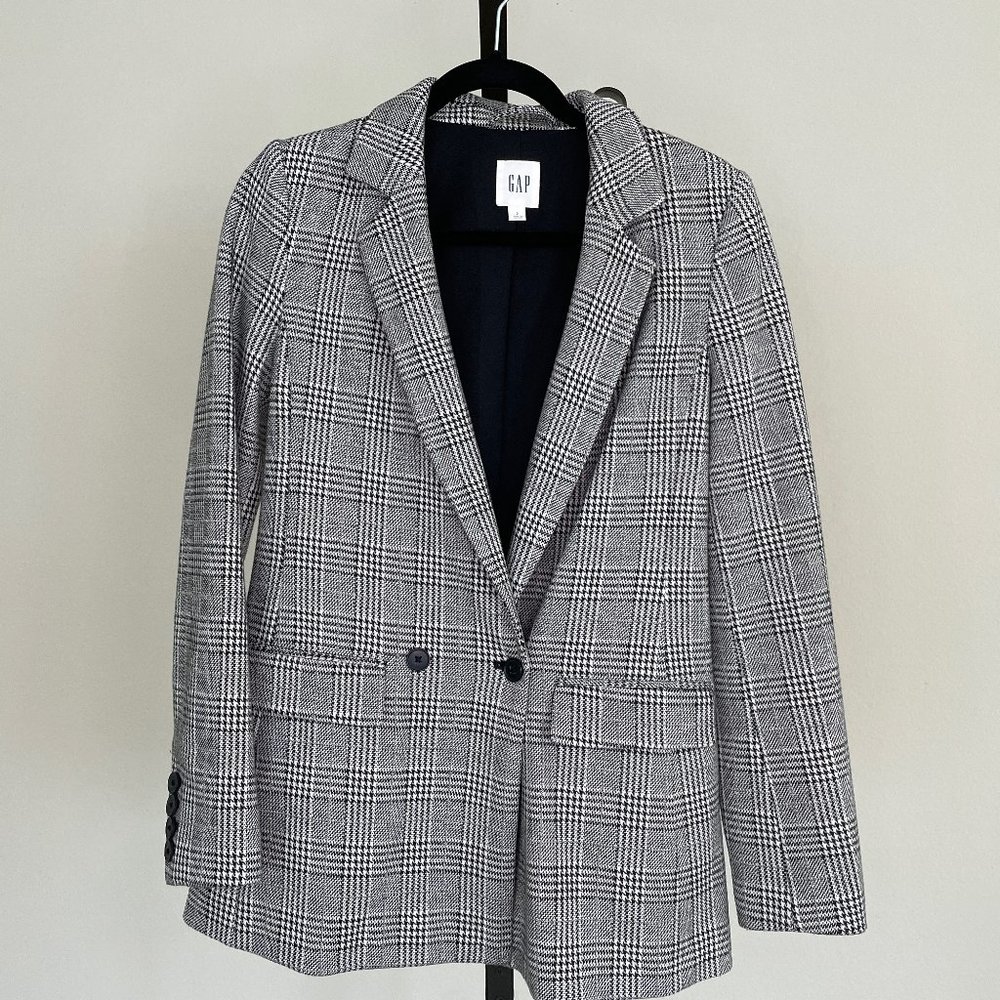 Black & White Gap Plaid Blazer